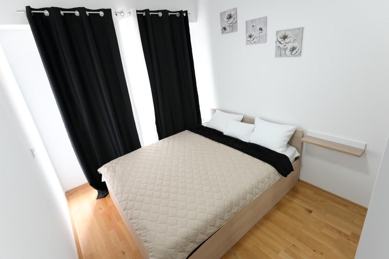 Porta Apartment สโกเปีย ภายนอก รูปภาพ