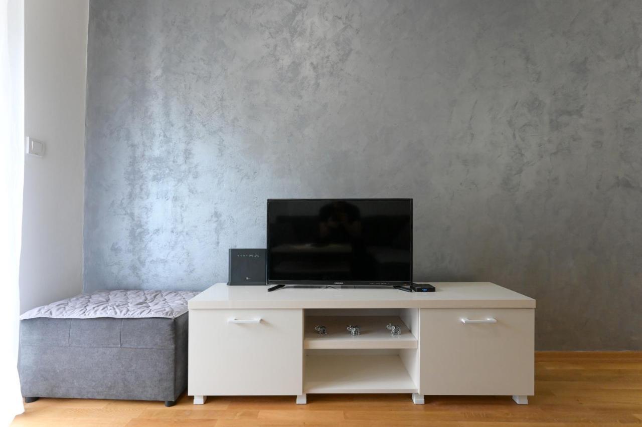 Porta Apartment สโกเปีย ภายนอก รูปภาพ
